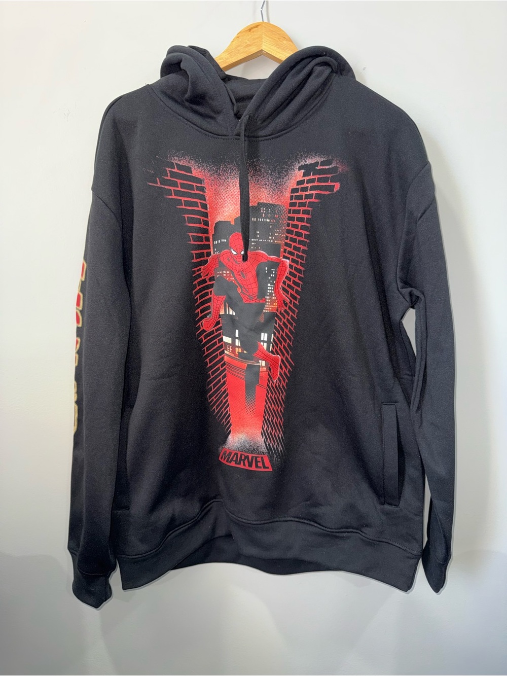 Marvel Ecko Black Hoodie with Red Spider-Man Graphic Mens Size XL NWT !